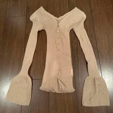STUNNING LURE 베이지 가디건 M
