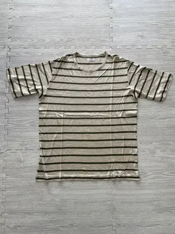 MAATEE & SONS 실크 반팔 루즈 티