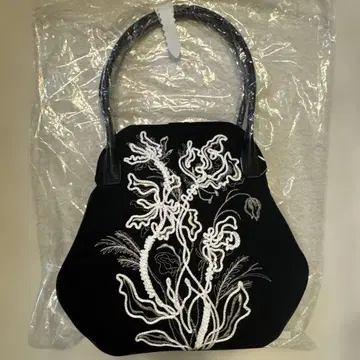 MURRAL 부케 백 (블랙)