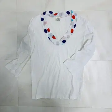 루제필*일본제*코튼 화이트 T V넥 티셔츠