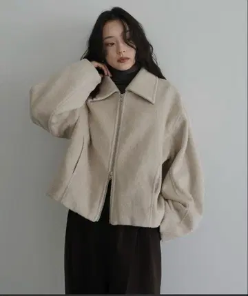 hellam 페이크 비버 숏 기장 W 지퍼 블루종