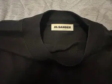 JIL SANDER 모크넥 T셔츠 블랙 M
