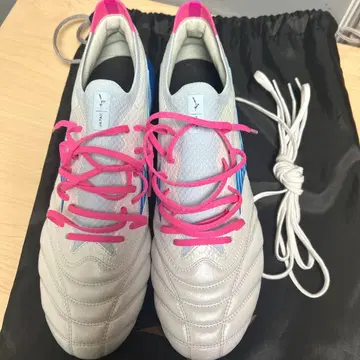 미즈노 모렐리아 네오 축구화