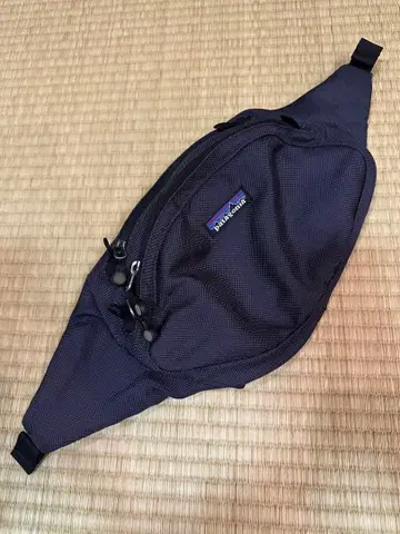 파타고니아 힙 백 블랙 상태 좋음