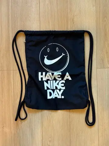 NIKE 냅색