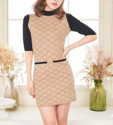 다리치 Darich DD 모노그램 타이트 미니 원피스