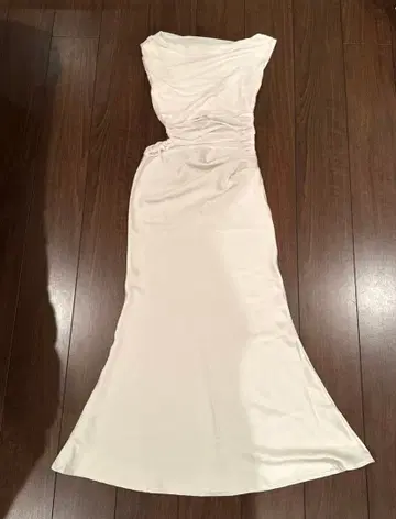 Maison celon 아이보리 원피스