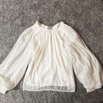 F U N 긴팔 블라우스