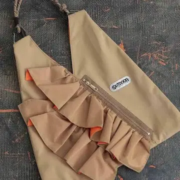 트라이앵글 프릴 백 RISLEY OUTDOOR