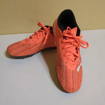 푸마 축구 스파이크 오렌지 24cm