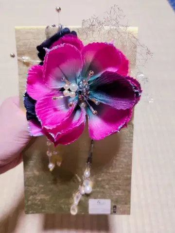 성인식 머리 장식