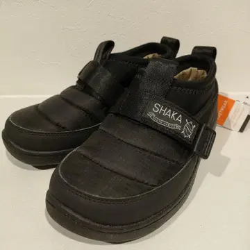 새상품 SHAKA FOAM 블랙 슬립온 22cm