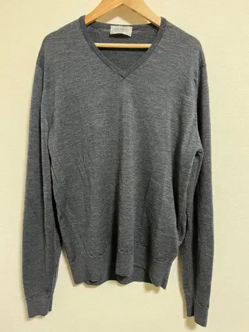 존스메들리 그레이 V넥 스웨터 M 존스메들리