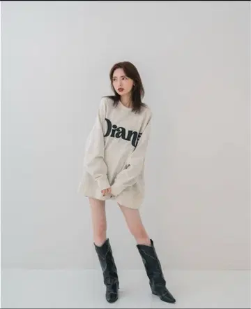 DIANTE FANCY LOGO OVER SWEAT TOPS