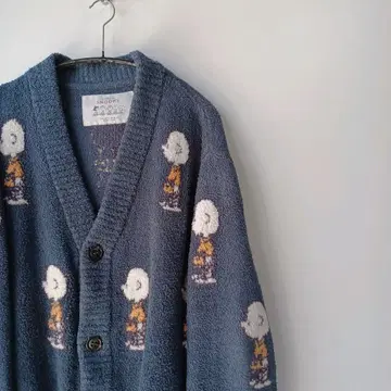 젤라또피케 x PEANUTS 콜라보 가디건 찰리 브라운 올 패턴