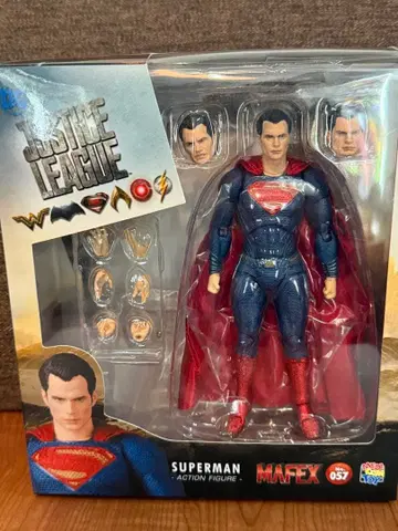 MAFEX 슈퍼맨 저스티스 리그