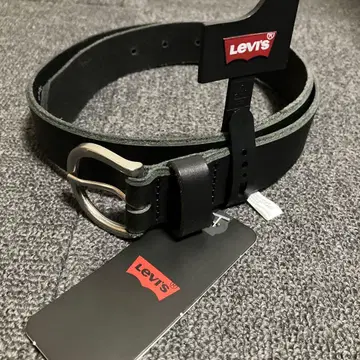 리바이스 블랙 가죽 벨트 EU 75 / US 30 / UK 28