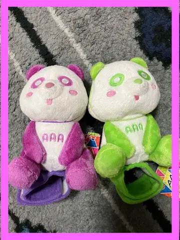 어깨 위의 팬더 우노 미사코 우라타 나오야 보라색 그린