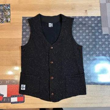 CHUMS 참스 베스트 사이즈M 표기S 사이즈