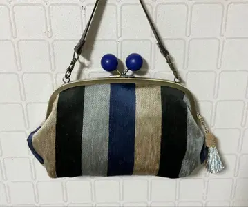 수입 원단 스페인 보더 무늬 큰 나무 구슬 모자 가마구치 장지갑 백