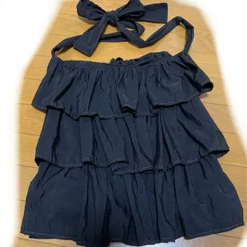 merry jenny frilly tote bag