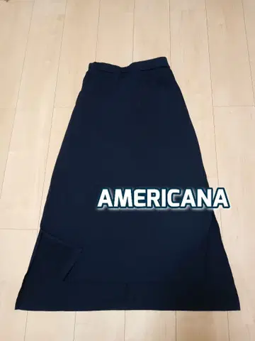 AMERICANA 아메리카나 맨투맨 스커트 네이비