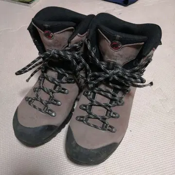 Raitch 등산화 그레이