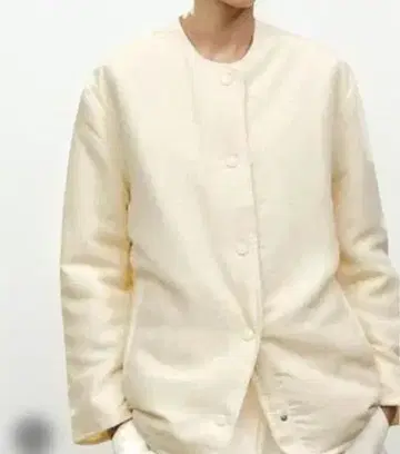 ZARA 퍼프 코트 노카라 아우터