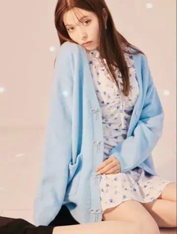 스나이델 비쥬 리본 버튼 미들 가디건