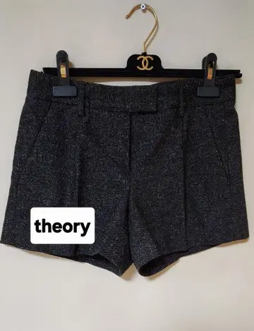 theory 다크 그레이 숏팬츠