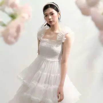 treaturself Ballerina tulle dress white