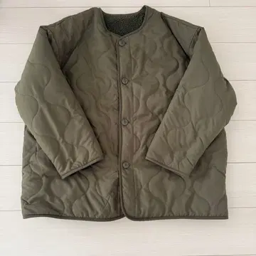 gu 올리브 그린 퀼팅 자켓