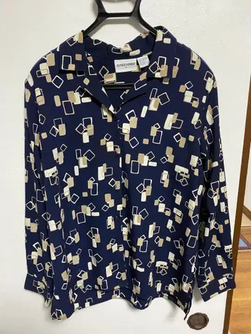 구제 의류 셔츠