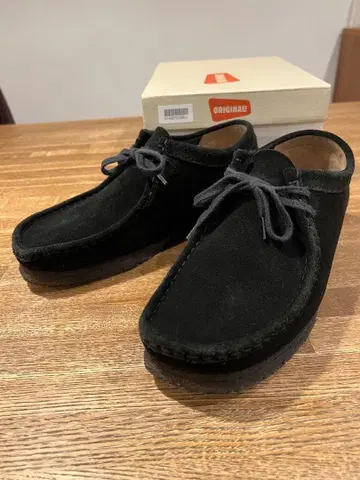 클락스 왈라비 부츠 블랙 25cm