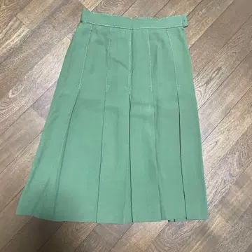 L-PRIOR PARIS 그린 플리츠 무릎 기장 스커트 빈티지