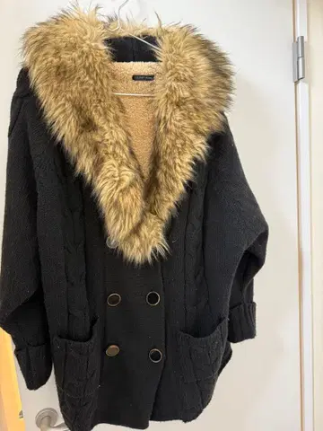 니트 보아 안감 탈부착 가능한 옷깃 포함