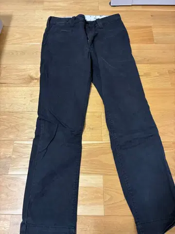 Lee 블랙 치노 팬츠 M 사이즈