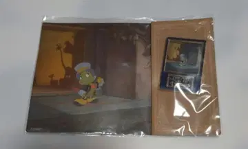 디즈니 아트전 핀 배지