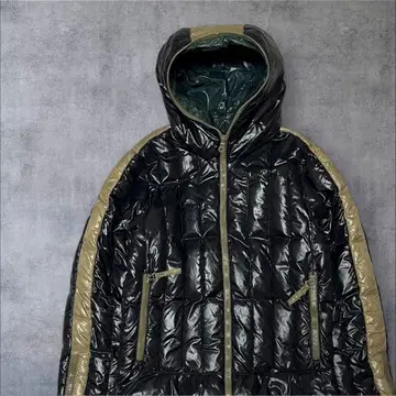 DUVETICA 다운 자켓 46 블랙 x 카키