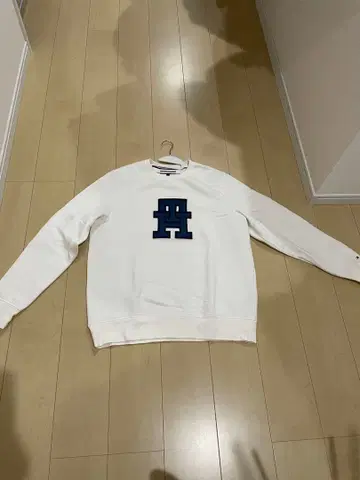 타미힐피거 Tommy Hilfiger 맨투맨 화이트