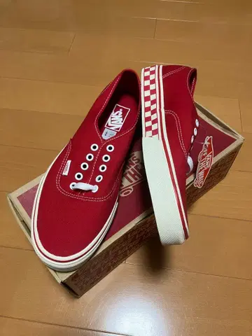 반스 오센틱 28cm 새상품 빨간색 레드 레이싱 레드