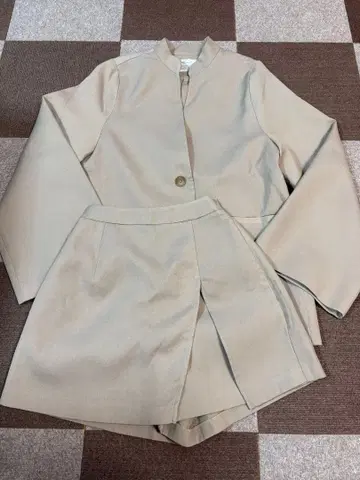 Alumu. 자켓 스코트 베이지 셋업 완판템