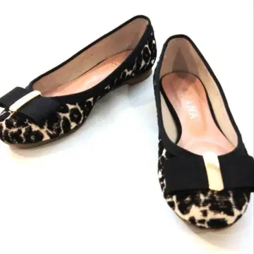 DAIANA 밸리 슈즈 22.5cm 표범 무늬