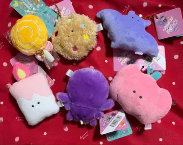 동그란 눈의 할로윈 마스코트 6개 세트