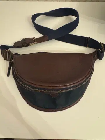 Felisi 페리지 힙색 바디백