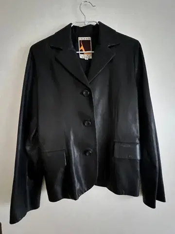 스페인 부드러운 양가죽 자켓 사이즈 M