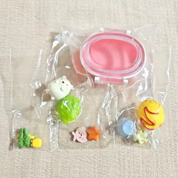 시로쿠마 오므라이스 도시락 리멘트 스미코구라시 만푸쿠 스미코 도시락