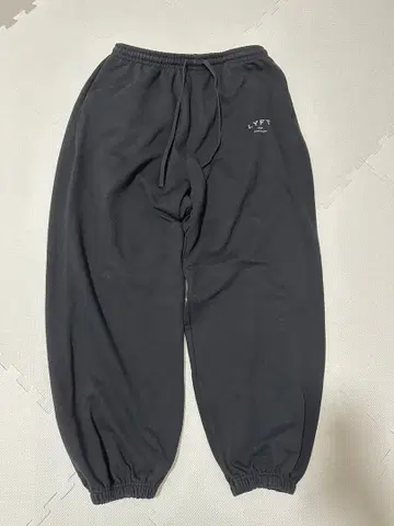 [ 완판템 ] LYFT 라이트웨이트 와이드 스웨트 팬츠
