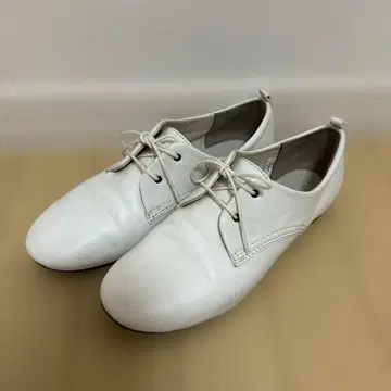 무인양품 화이트 가죽