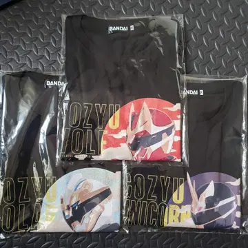 고지우지 울프 폴러 유니콘 T셔츠 M 사이즈